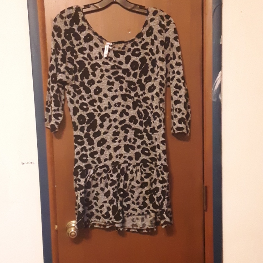 3/4 sleeved shirt